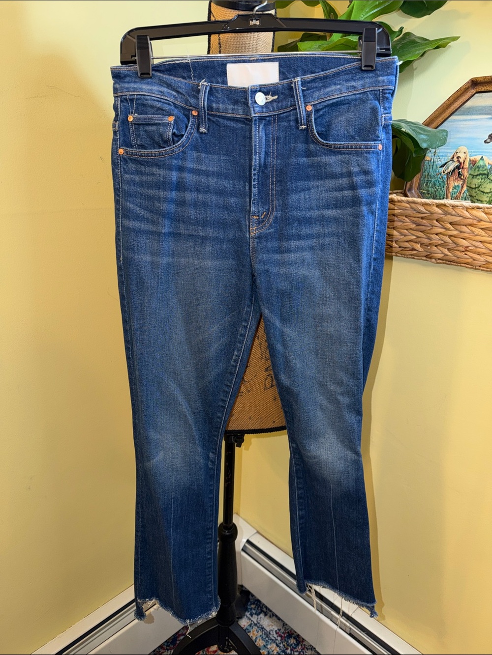 Mother Jeans The Insider Crop Step Fray Size 27